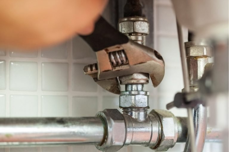 4 Myths About Plumbing That Could Cost You Money
