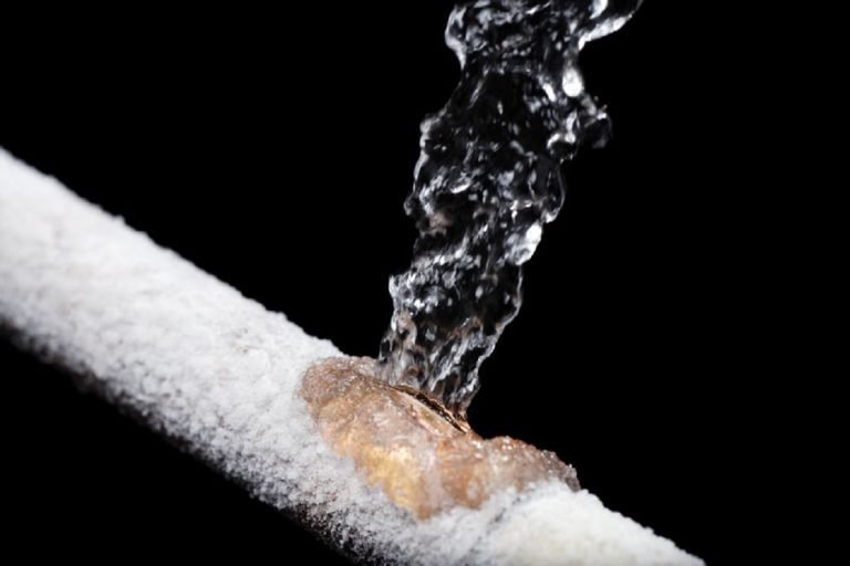 The Ottawa Winter: Frosted Pipes Inside Your Home