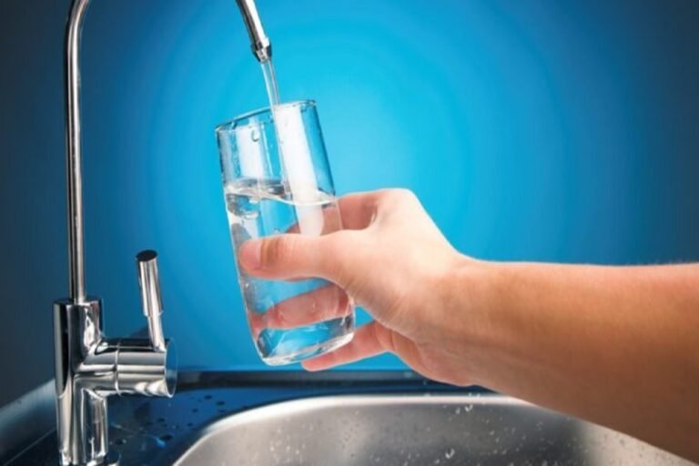 How Water Treatment Systems Reduce Water Heating Costs