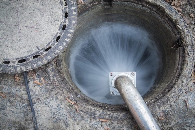Plumbing Emergency: Sewer Pipe Cleaning
