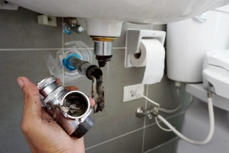 6 Factors That Frequently Block Drains
