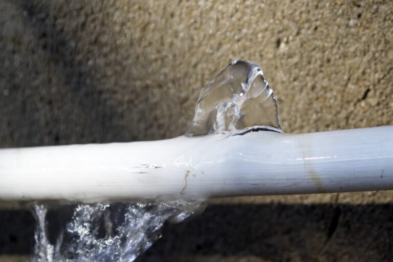 10 Simple Methods to Avoid Frozen Pipes