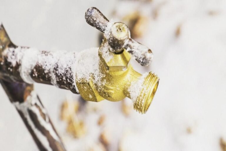 How to Get Ready for Colder Weather with Your Outdoor Faucets