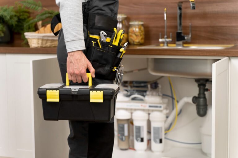 Common Plumbing Issues in Ottawa and How to Fix Them: A Guide from Plumbing Services