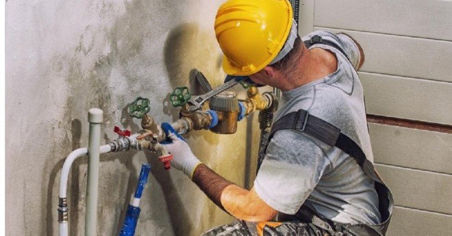 Consider These Three Things Before Calling a Plumber
