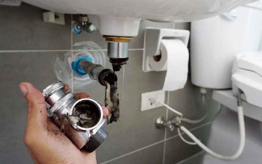 6 Factors That Frequently Block Drains