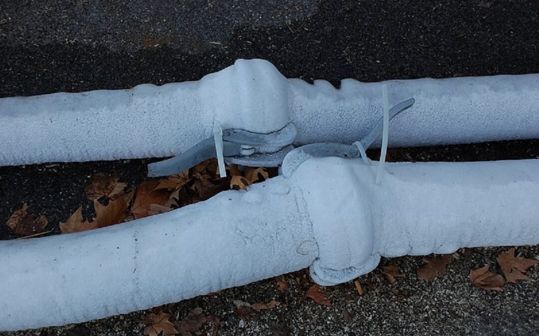 7 Ways to Avoid Freezing Pipes